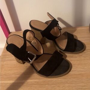 Black Heels, good condition, strappy sides